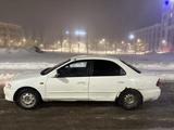Mazda 323 1995 года за 550 000 тг. в Астана – фото 2