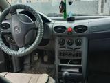 Mercedes-Benz A 160 1998 года за 1 300 000 тг. в Уральск – фото 2