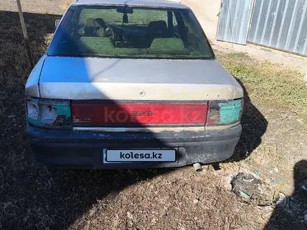 Mazda 323 1991 года за 550 000 тг. в Алматы – фото 3