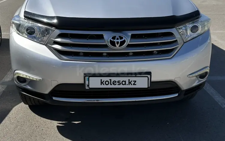 Toyota Highlander 2013 года за 13 000 000 тг. в Алматы