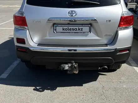 Toyota Highlander 2013 года за 13 000 000 тг. в Алматы – фото 9