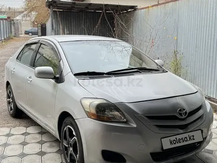 Toyota Yaris 2005 года за 3 800 000 тг. в Алматы