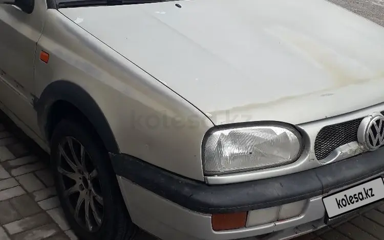 Volkswagen Golf 1995 года за 1 500 000 тг. в Шымкент