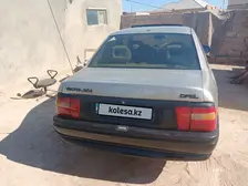 Opel Vectra, 1991