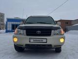 Toyota Highlander 2003 годаfor7 000 000 тг. в Степногорск