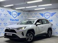 Toyota RAV4 2022 года за 19 650 000 тг. в Шымкент