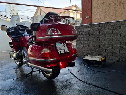 Honda  GL 1800 2008 года за 7 000 000 тг. в Алматы – фото 5