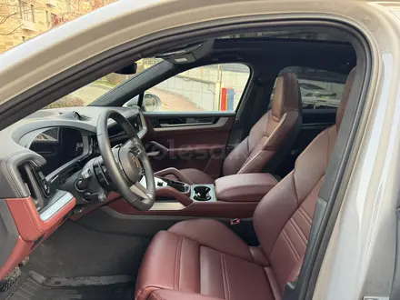 Porsche Cayenne Coupe 2024 года за 75 000 000 тг. в Алматы – фото 14