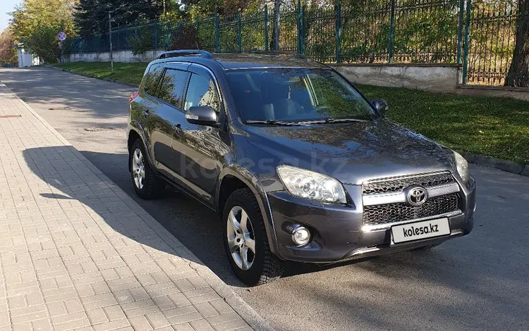 Toyota RAV4 2012 годаүшін10 300 000 тг. в Алматы