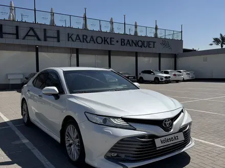 Toyota Camry 2019 года за 15 000 000 тг. в Алматы – фото 12