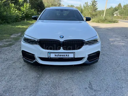 BMW 540 2017 года за 24 500 000 тг. в Алматы – фото 5