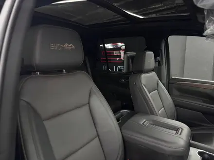 Chevrolet Tahoe 2022 года за 45 700 000 тг. в Алматы – фото 20