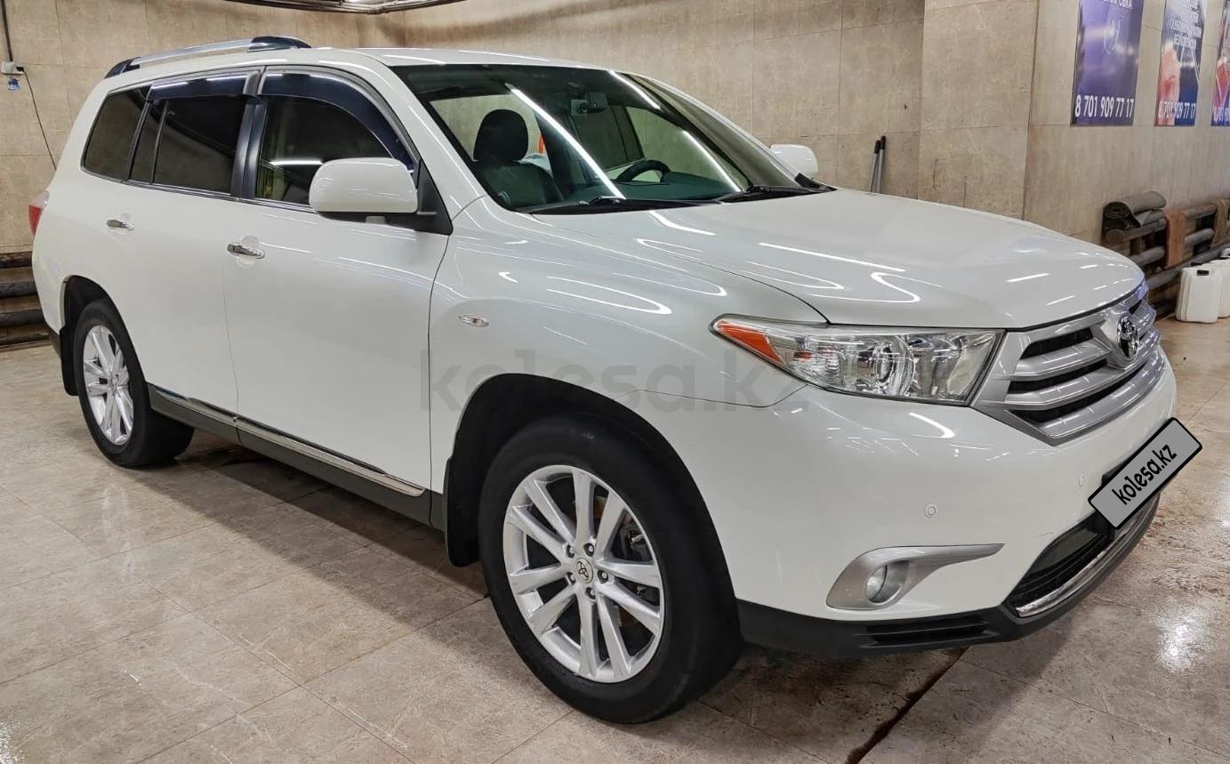 Toyota Highlander 2012 г.