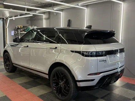 Land Rover Range Rover Evoque 2021 года за 29 500 000 тг. в Алматы – фото 3