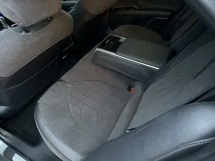 Toyota Camry 2023 года за 17 300 000 тг. в Караганда – фото 26