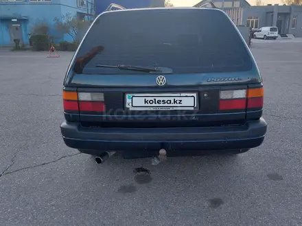 Volkswagen Passat 1992 года за 1 650 000 тг. в Усть-Каменогорск – фото 6