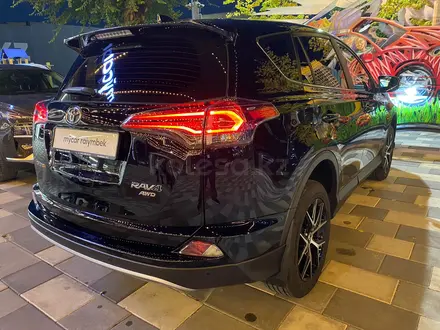 Toyota RAV4 2017 года за 12 700 000 тг. в Алматы – фото 6