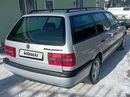 Volkswagen Passat 1996 года за 3 200 000 тг. в Алматы – фото 4