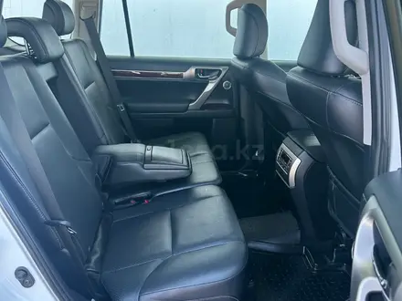 Lexus GX 460 2015 годаүшін29 990 000 тг. в Шымкент – фото 7