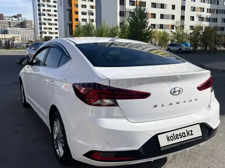 Hyundai Elantra 2019 года за 7 490 000 тг. в Астана – фото 5