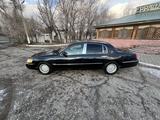 Lincoln Town Car 1999 года за 3 700 000 тг. в Павлодар – фото 2