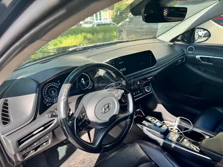 Hyundai Sonata 2021 года за 10 500 000 тг. в Алматы – фото 11