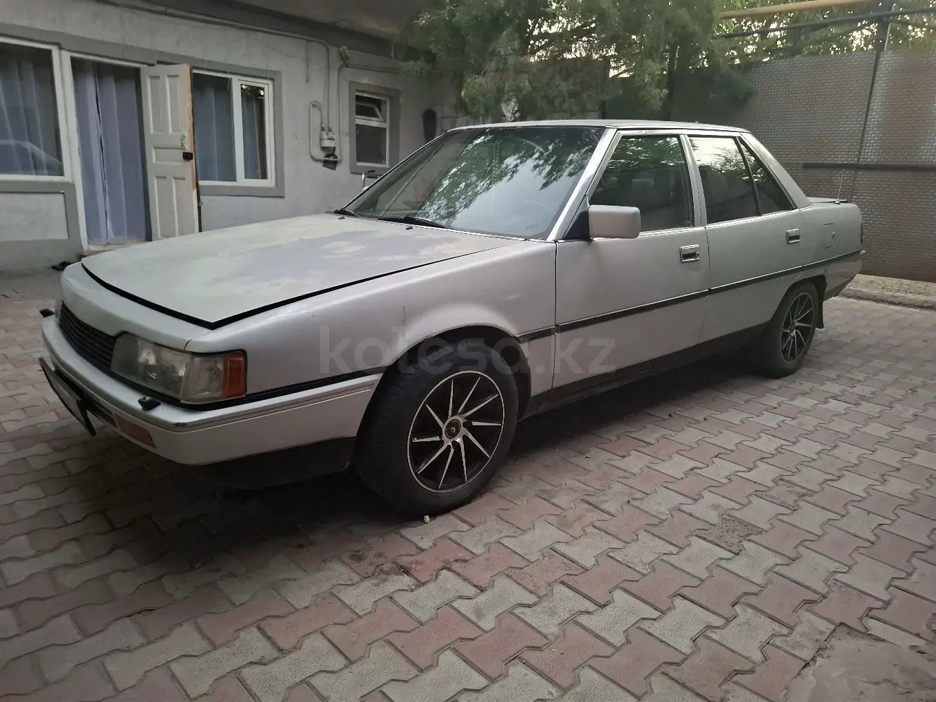 Mitsubishi Galant, 1987