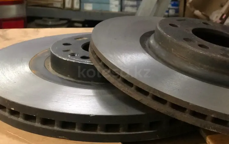 Тормозные диски за 15 000 тг. в Караганда