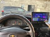 Chevrolet Niva 2007 года за 1 800 000 тг. в Атырау – фото 4