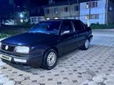 Volkswagen Vento 1993 года за 700 000 тг. в Мерке – фото 3