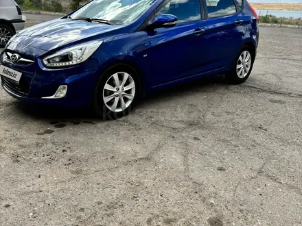 Hyundai Accent 2013 года за 4 400 000 тг. в Жезказган – фото 6