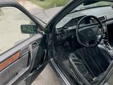 Mercedes-Benz E 280 1993 года за 1 300 000 тг. в Сарыагаш – фото 3