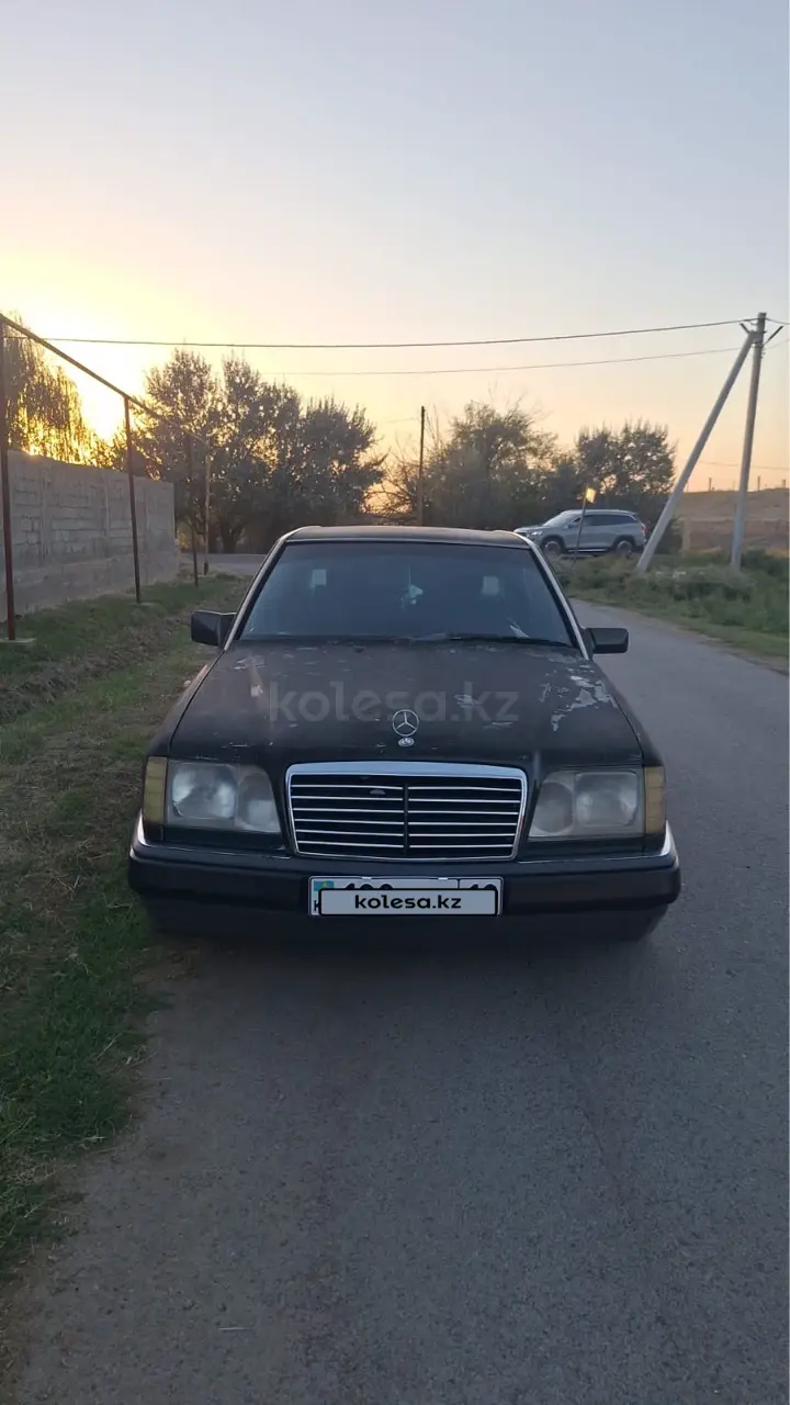 Mercedes-Benz E-Class, 1993