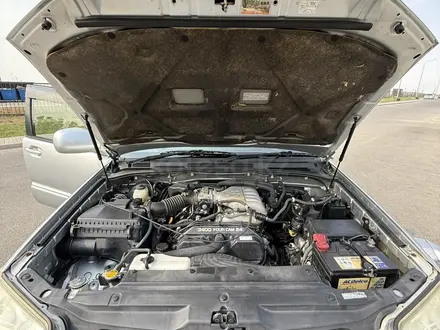 Toyota Hilux Surf 2005 года за 12 000 000 тг. в Алматы – фото 22