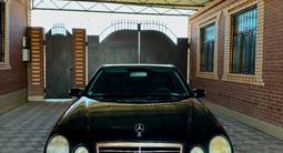 Mercedes-Benz E 320 2000 года за 3 800 000 тг. в Кызылорда – фото 2