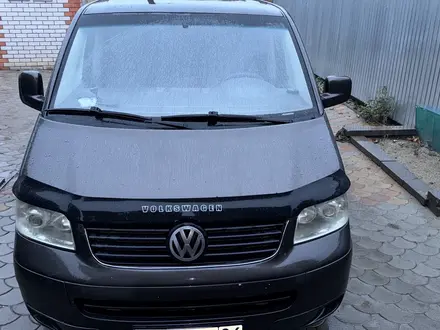 Volkswagen Transporter 2007 года за 6 800 000 тг. в Актобе – фото 2