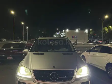 Mercedes-Benz ML 350 2006 года за 5 200 000 тг. в Алматы – фото 2