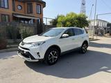 Toyota RAV4 2018 года за 7 999 999 тг. в Алматы – фото 2