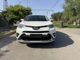 Toyota RAV4 2018 года за 7 999 999 тг. в Алматы
