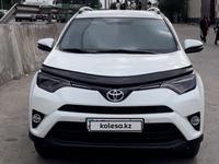 Toyota RAV4 2018 года за 11 500 000 тг. в Алматы