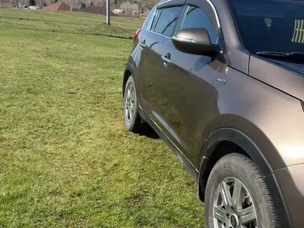 Kia Sportage 2011 года за 7 000 000 тг. в Усть-Каменогорск – фото 4