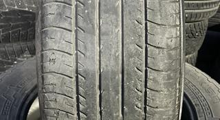 YOKOHAMA DB Decibel E70 215/55R17 за 10 000 тг. в Алматы