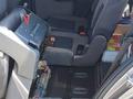 Volkswagen Touran 2008 года за 3 300 000 тг. в Атырау – фото 10