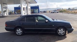 Mercedes-Benz E 200 1995 года за 2 700 000 тг. в Усть-Каменогорск