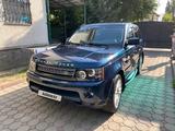 Land Rover Range Rover Sport 2012 года за 13 100 000 тг. в Алматы