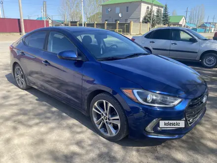 Hyundai Elantra 2017 года за 4 500 000 тг. в Актобе – фото 2