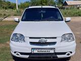 Chevrolet Niva 2014 годаfor3 200 000 тг. в Актобе