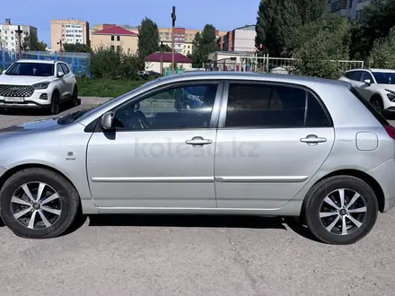 Toyota Corolla 2002 года за 4 300 000 тг. в Астана – фото 2