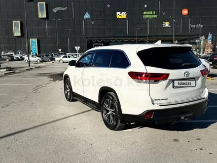 Toyota Highlander 2019 года за 20 000 000 тг. в Алматы – фото 4