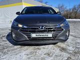 Hyundai Elantra 2019 года за 8 500 000 тг. в Уральск – фото 2